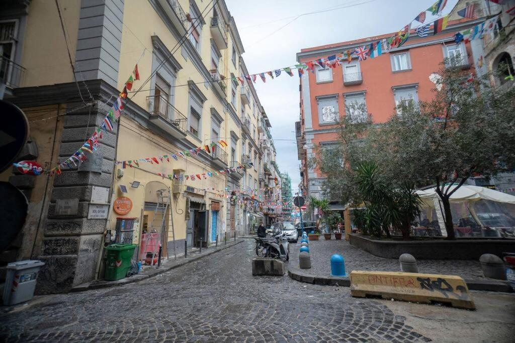 Home Nonna Sabina - Centro Storico Napoli Экстерьер фото