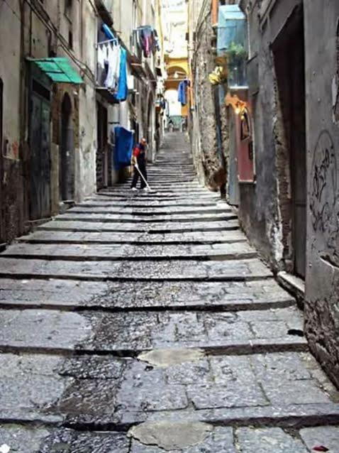 Home Nonna Sabina - Centro Storico Napoli Экстерьер фото
